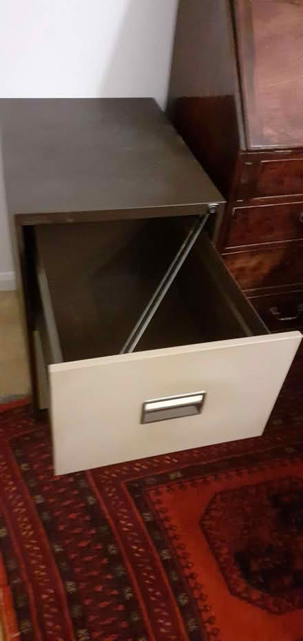 Photo of free 2-drawer filing cabinet (CT2) #2