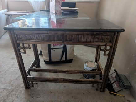 Photo of free bamboo & black table (Carling) #1