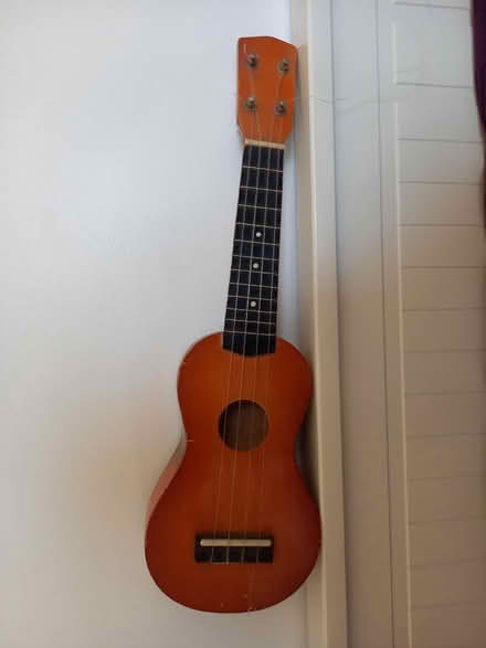 Photo of free Ukulele (Leith Links EH6) #1