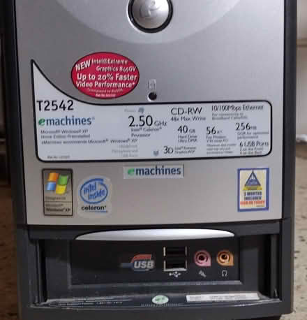 Photo of free Vintage computer (needs repair) #2 (Brooklyn 11218) #2