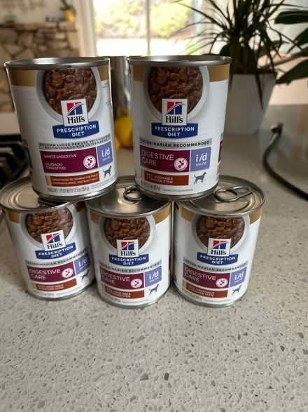 Photo of free Hills prescription dog food 5 cans (Torrance 90501 near Hull MS) #1