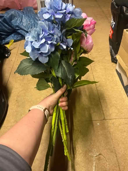 Photo of free Artificial flowers (SY11) #2