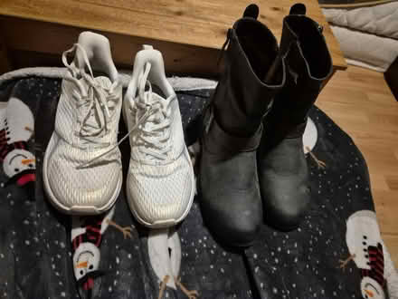 Photo of free 4 pairs size 7 (Eur 40) footwear (Wolverhampton WV10) #2