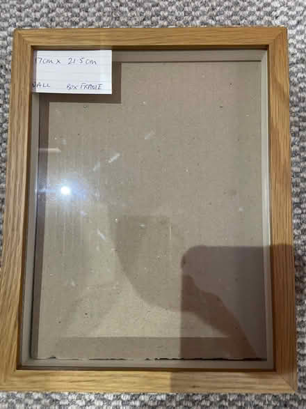 Photo of free Photo/picture frames x 6 (Stratford-upon-Avon CV37) #2