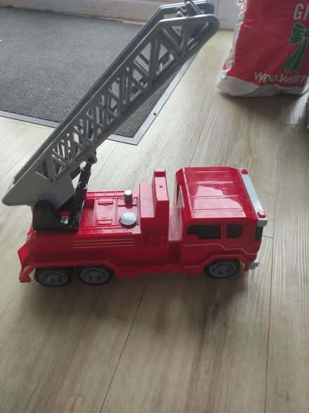 Photo of free Fire truck (Milton OX13) #1