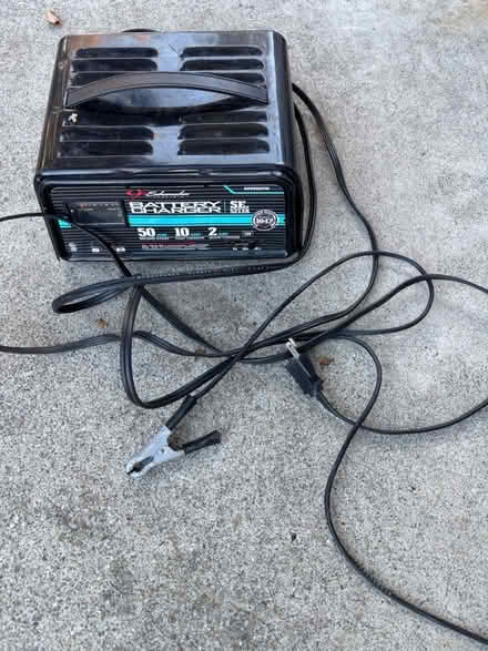 Photo of free Schumacher 12vdc charger as is (Mitty High area) #1