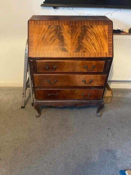 Photo of free Writing desk (Rh5 5ej) #3