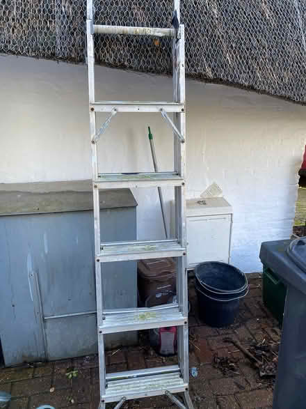 Photo of free Aluminium ladder (Heath and Reach LU7) #1