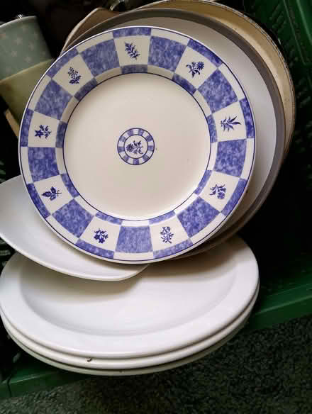 Photo of free Plates (Minchery Farm OX4) #1