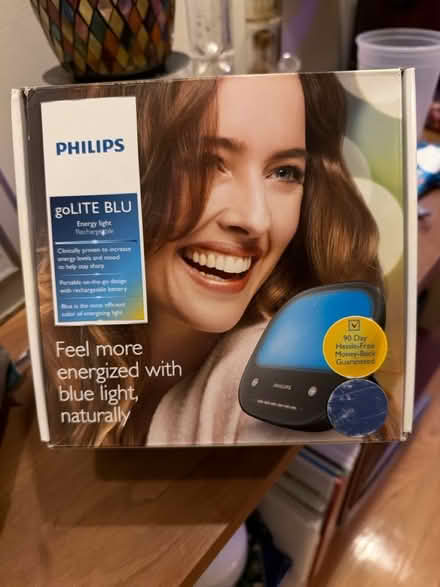 Photo of free Small blue energy light (Metuchen NJ) #1