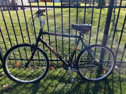 Photo of free 2 Adult bikes (Lake in the Hills) #2