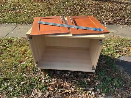 Photo of free Kitchen cabinet (Mount Vernon) #1