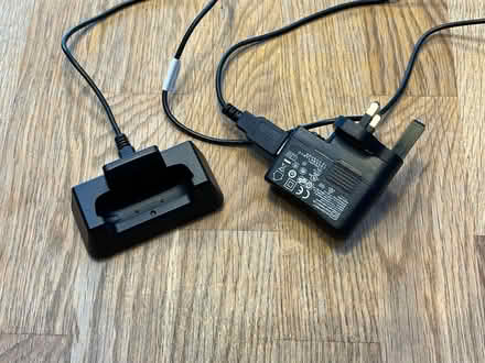 Photo of free Ondial Big Button Mobile Phone & Charger (Fenham) #2