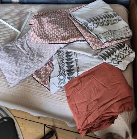 Photo of free Super Kingsize La Redoute Duvet set (St Helier SM4) #1