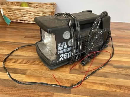 Photo of free Tyre pump, very old (Kenilworth CV8) #1