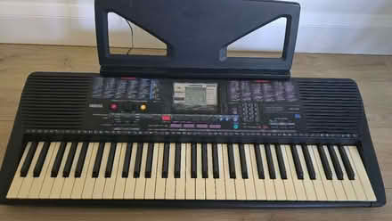 Photo of free Yamaha PSR-220 electronic keyboard (Kidlington OX5) #1