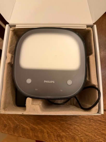 Photo of free Small blue energy light (Metuchen NJ) #2