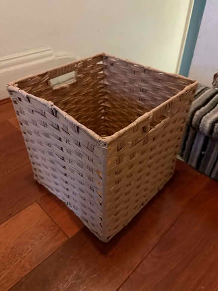 Photo of free Storage box 31x31x31cm (Earlswood RH1) #2