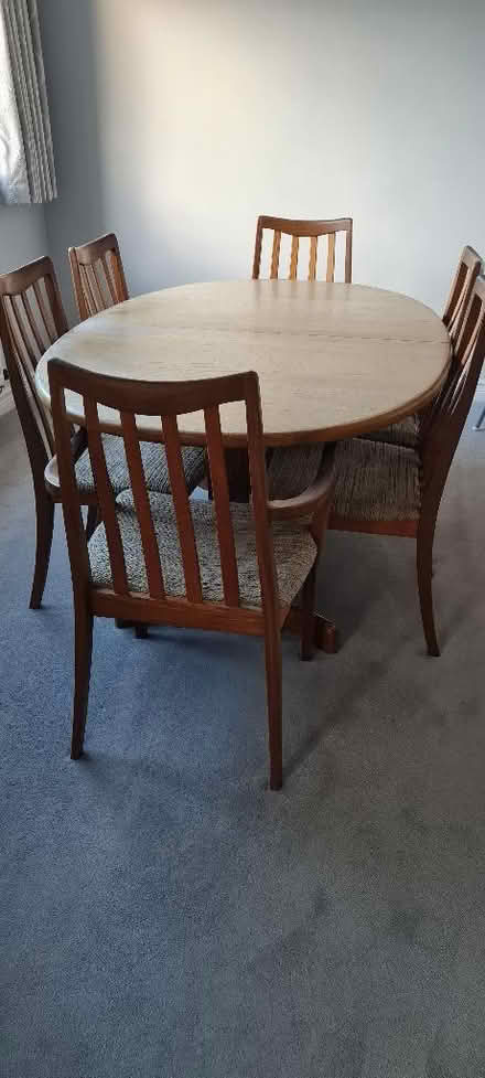 Photo of free Dining room furniture (Burnham SL1) #1