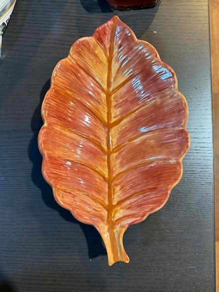 Photo of free Ceramic leaf tray (Livonia) #1