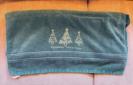 Photo of free Holiday Hand Towels and Bath Towel (Reston, VA) #2