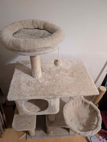 Photo of free Cat Tree - Good Condition (DE22) #1
