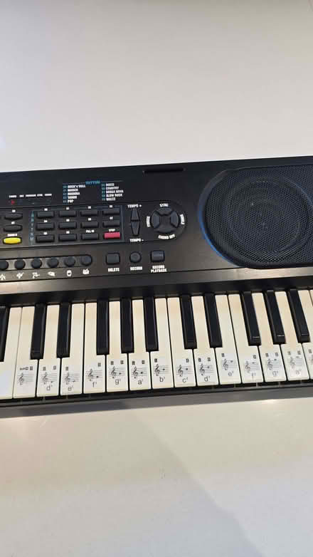 Photo of free Keyboard (Sunningdale SL5) #3