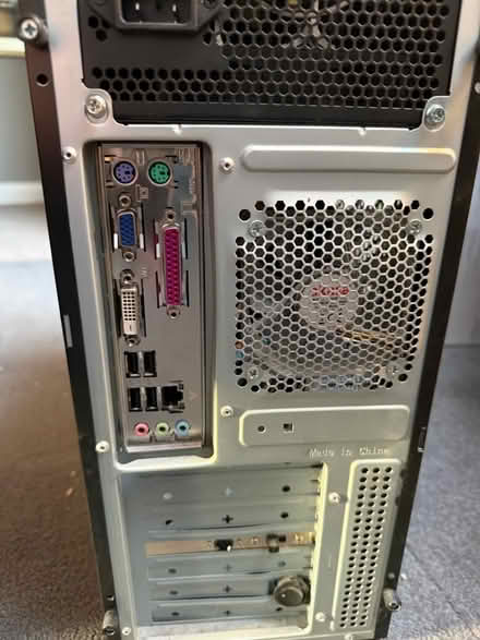 Photo of free PC base stations. No disks. (Lower Earley RG6) #4