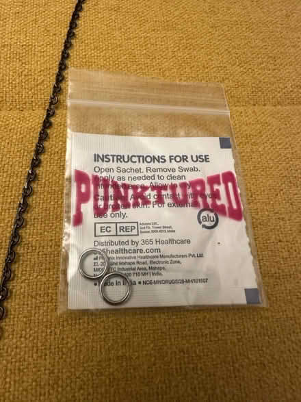 Photo of free Miscellaneous jewellery (OX3 8TG) #4