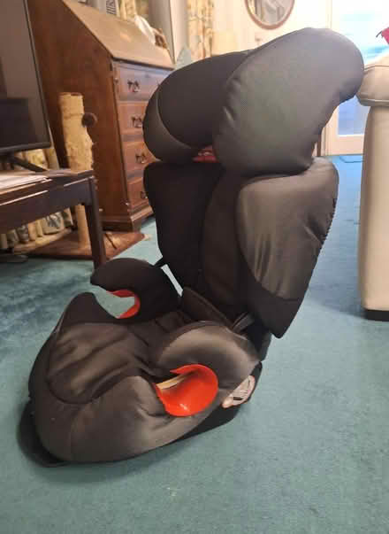 Photo of free Maxi cosi booster seat (ME19 West Malling area) #1