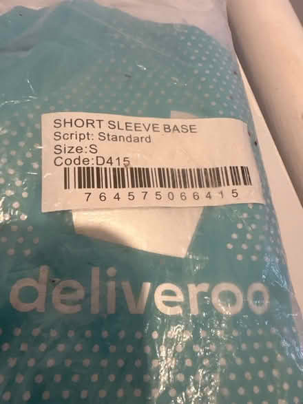 Photo of free Deliveroo shirt (Lewisham SE23) #2