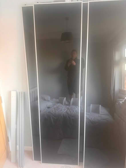 Photo of free Sliding wardrobe doors (2 pairs) (Bexley DA5) #2