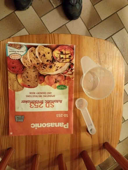 Photo of free Panasonic Breadmaker (Lingfield RH7) #2