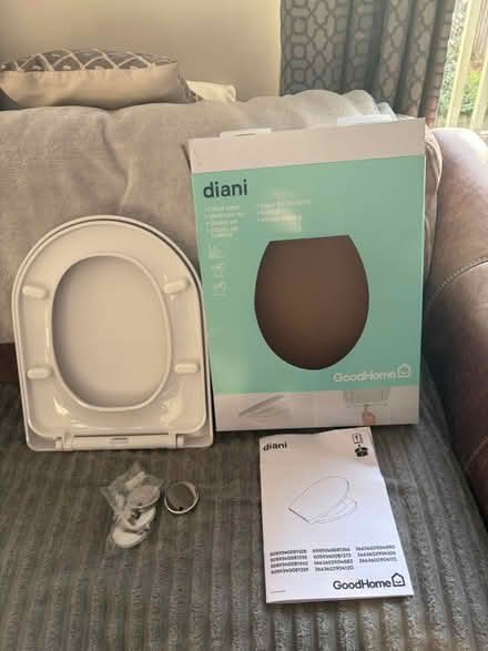 Photo of free Soft close Toilet seat (Rake Hants) #1