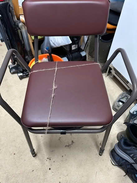 Photo of free Commode (Crewe CW1) #1