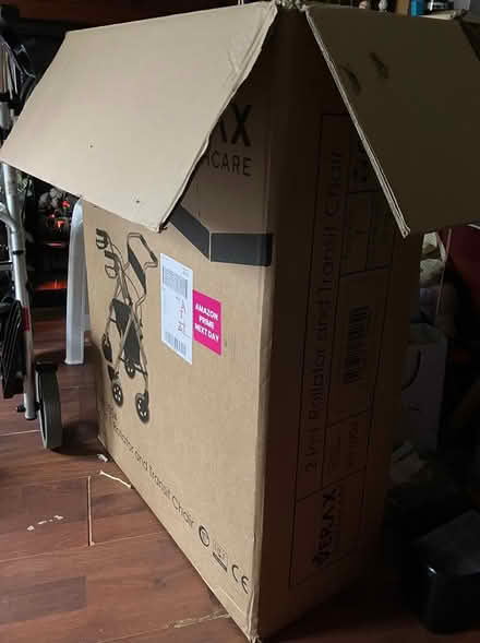 Photo of free Large cardboard box Hanwell (Hanwell, Poets Corner Area) #1