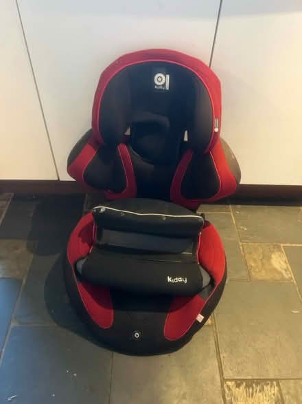 Photo of free Car seat (BN7) #1