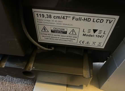 Photo of free 47” tv (Knotty ash) #2