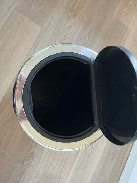 Photo of free Bin (Beckenham BR3) #2