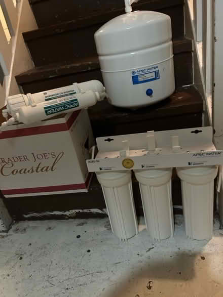 Photo of free APEC Water purification system (Evanston,Il) #1
