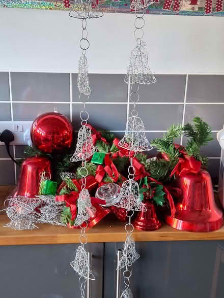 Photo of free Christmas Bells (Hale End E4) #1