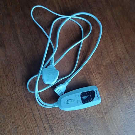 Photo of free Warm heat pad - electric (Westminster Drive PO21) #4
