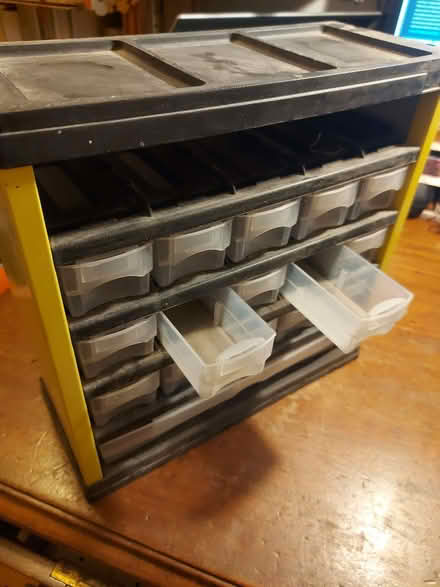 Photo of free multi drawer box for small parts (Cutteslowe OX2) #1