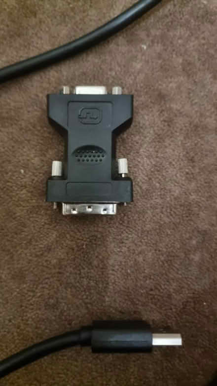 Photo of free Analogue dvi to vga adapter (South hampstead NW8) #1