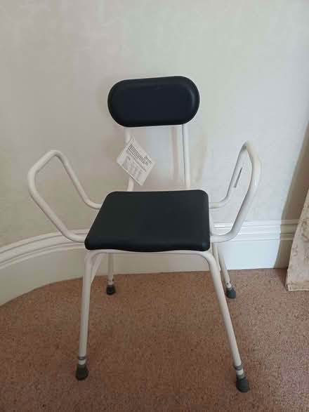 Photo of free Perching chair / shower chair (Southport PR9) #1