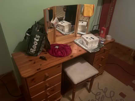 Photo of free Dressing table with drawers (Catford SE6) #1
