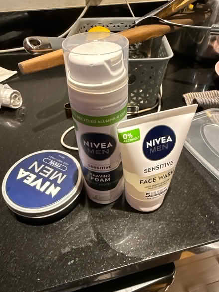 Photo of free Face wash and others (Bradford BD1) #1