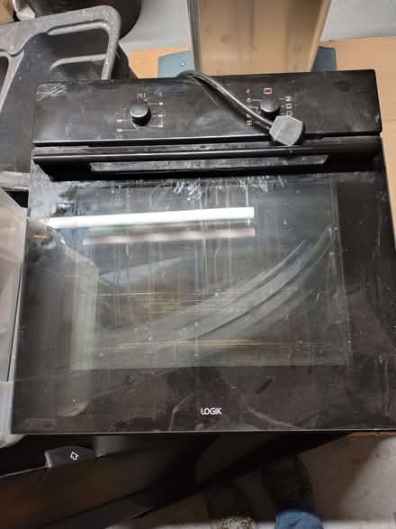 Photo of free Oven, hob, and extractor (Nunthorpe TS7) #1