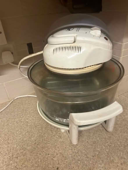 Photo of free Working halogen oven (Catford SE6) #1