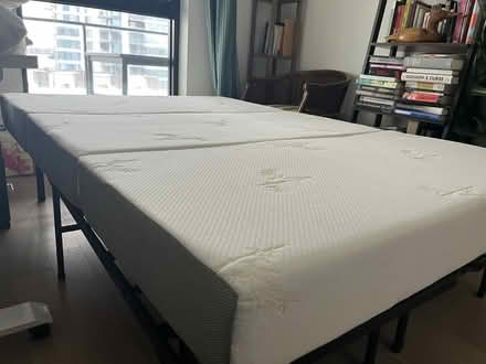 Photo of free Space-Saving Bed - Folds & Stores (Ile-des-Soeurs (Verdun, MTL)) #1